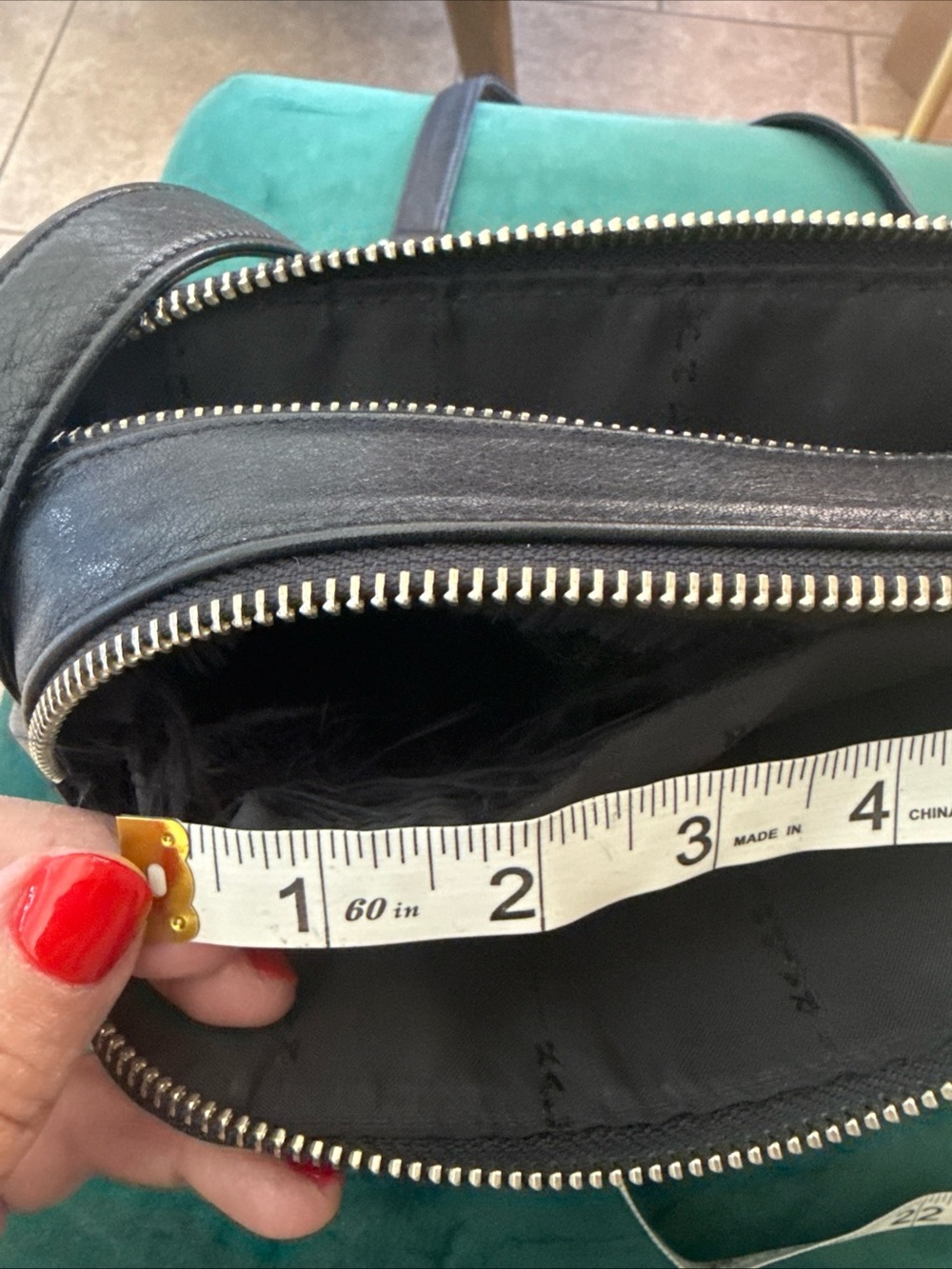 Ralph Lauren Vintage Black Leather Crossbody Bag with Silver Hardware - Picture 15 of 15